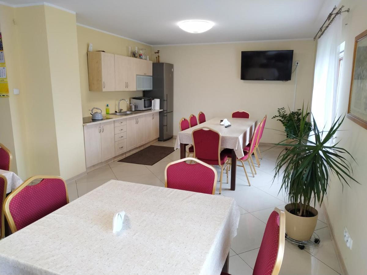 Gosciniec W Ogrodzie Apartment Brusy Ngoại thất bức ảnh