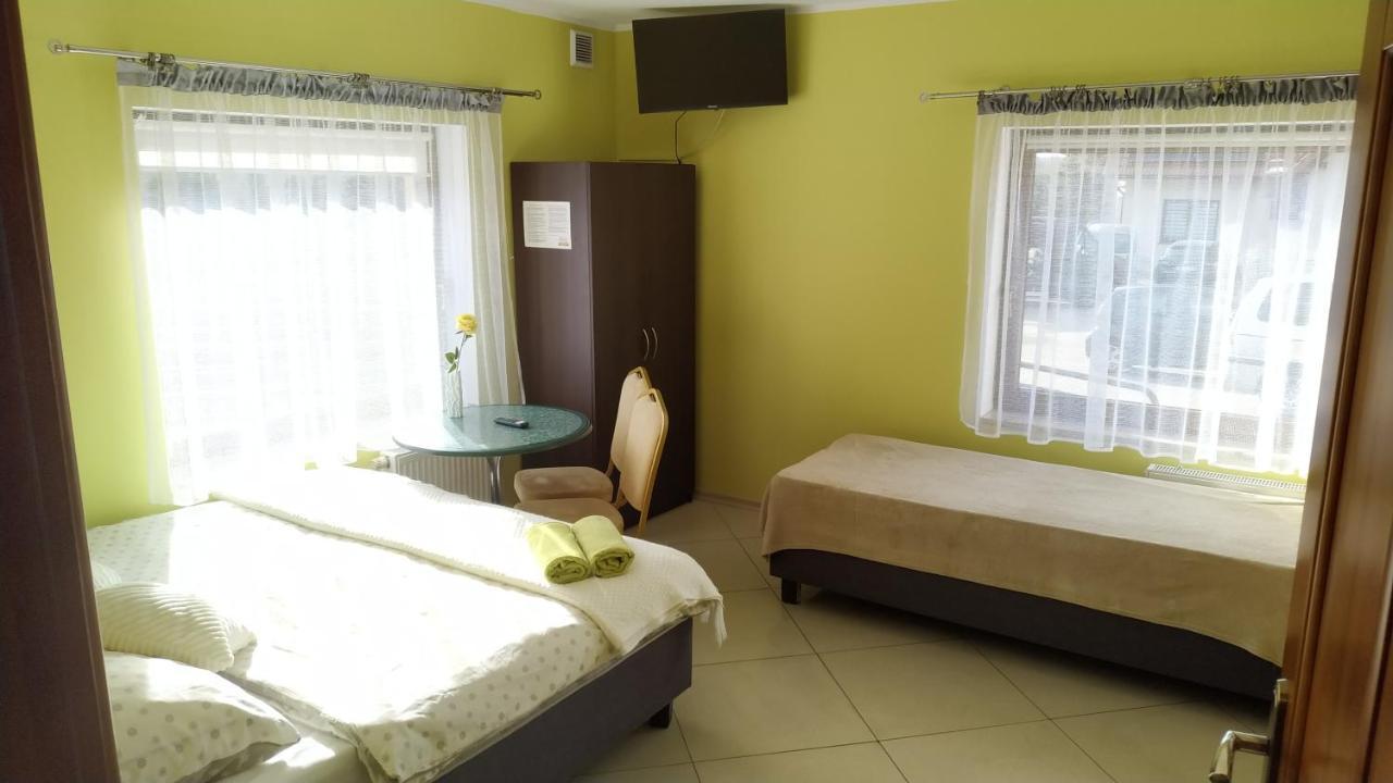 Gosciniec W Ogrodzie Apartment Brusy Ngoại thất bức ảnh