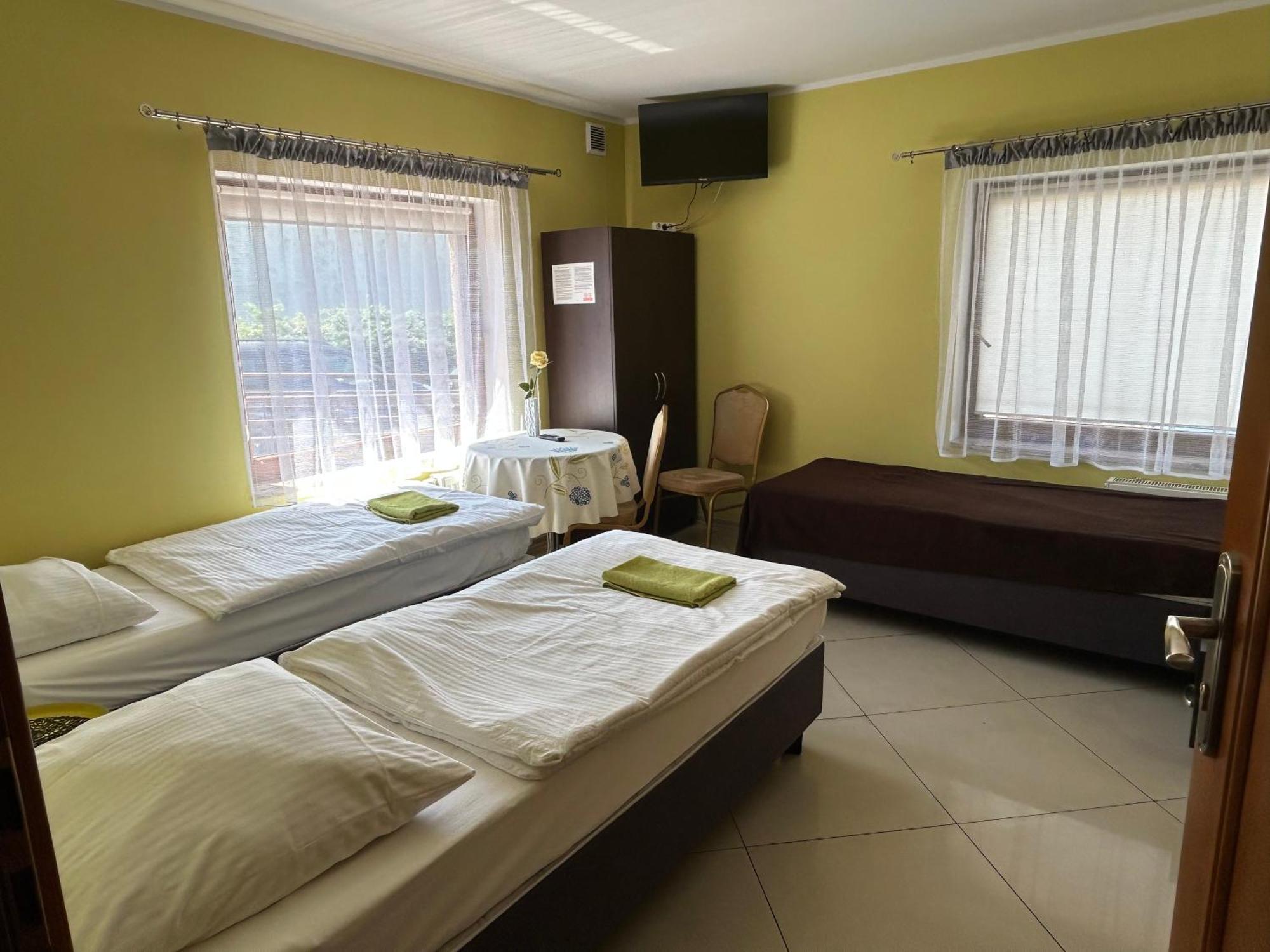 Gosciniec W Ogrodzie Apartment Brusy Ngoại thất bức ảnh