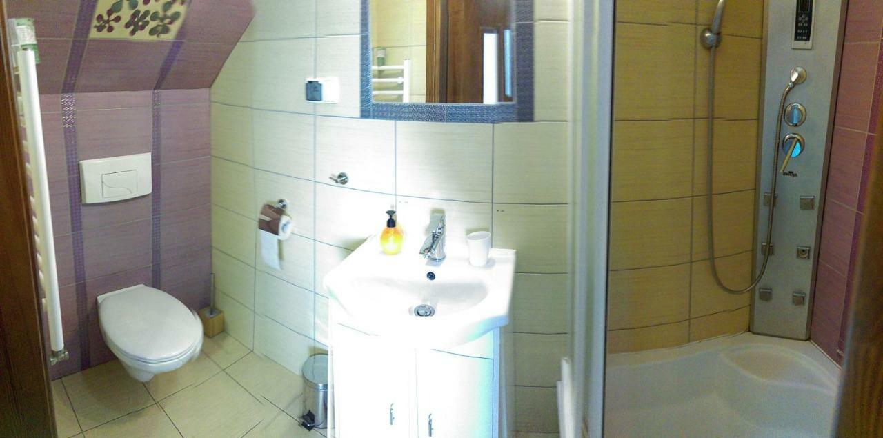 Gosciniec W Ogrodzie Apartment Brusy Ngoại thất bức ảnh